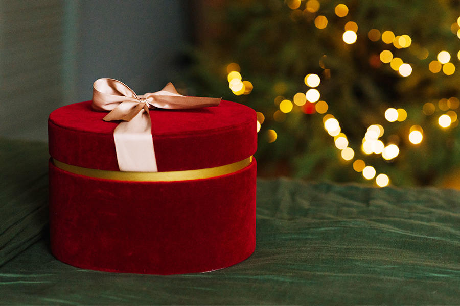 صندوق هدايا مزخرف صندوق هدايا مزخرف